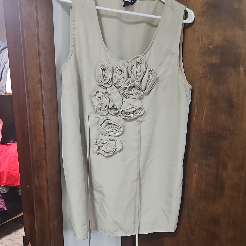 Elegant Beige Tank Top with Floral Accents